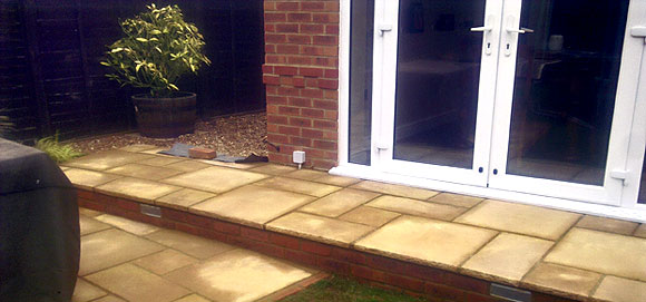 We are experts in garden paving and patios